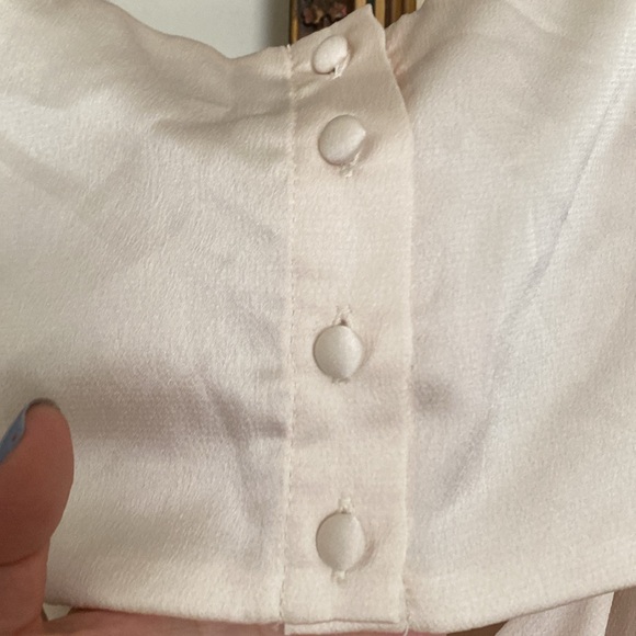 Astr The Label Lainie Cutout Long Sleeve Midi Dress - Picture 5 of 5